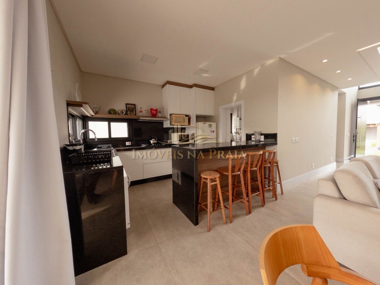 Foto 19 — Casa em Condomínio 4 dormitórios no bairro Malibu Beach Residence