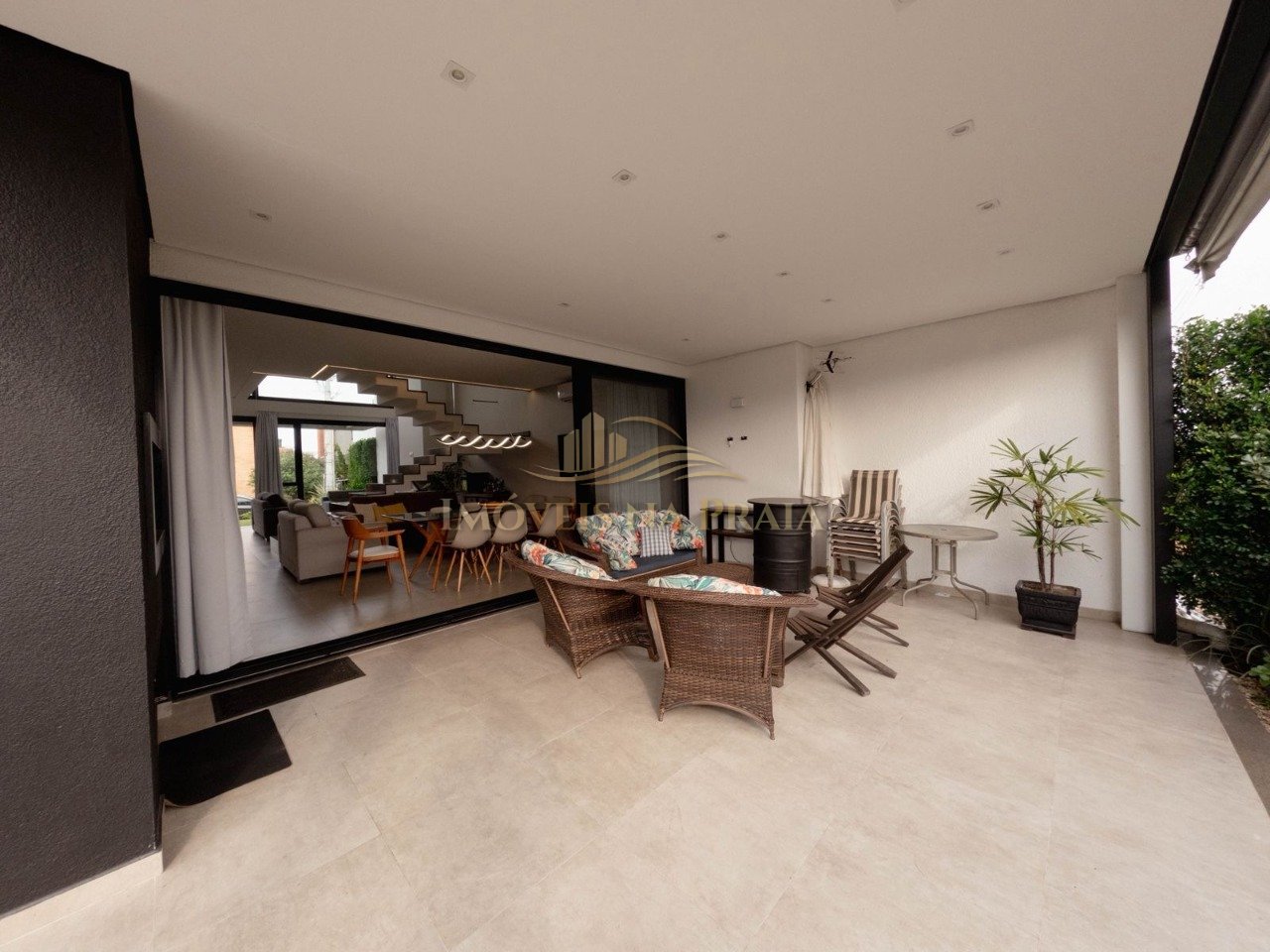 Foto 28 — Casa em Condomínio 4 dormitórios no bairro Malibu Beach Residence