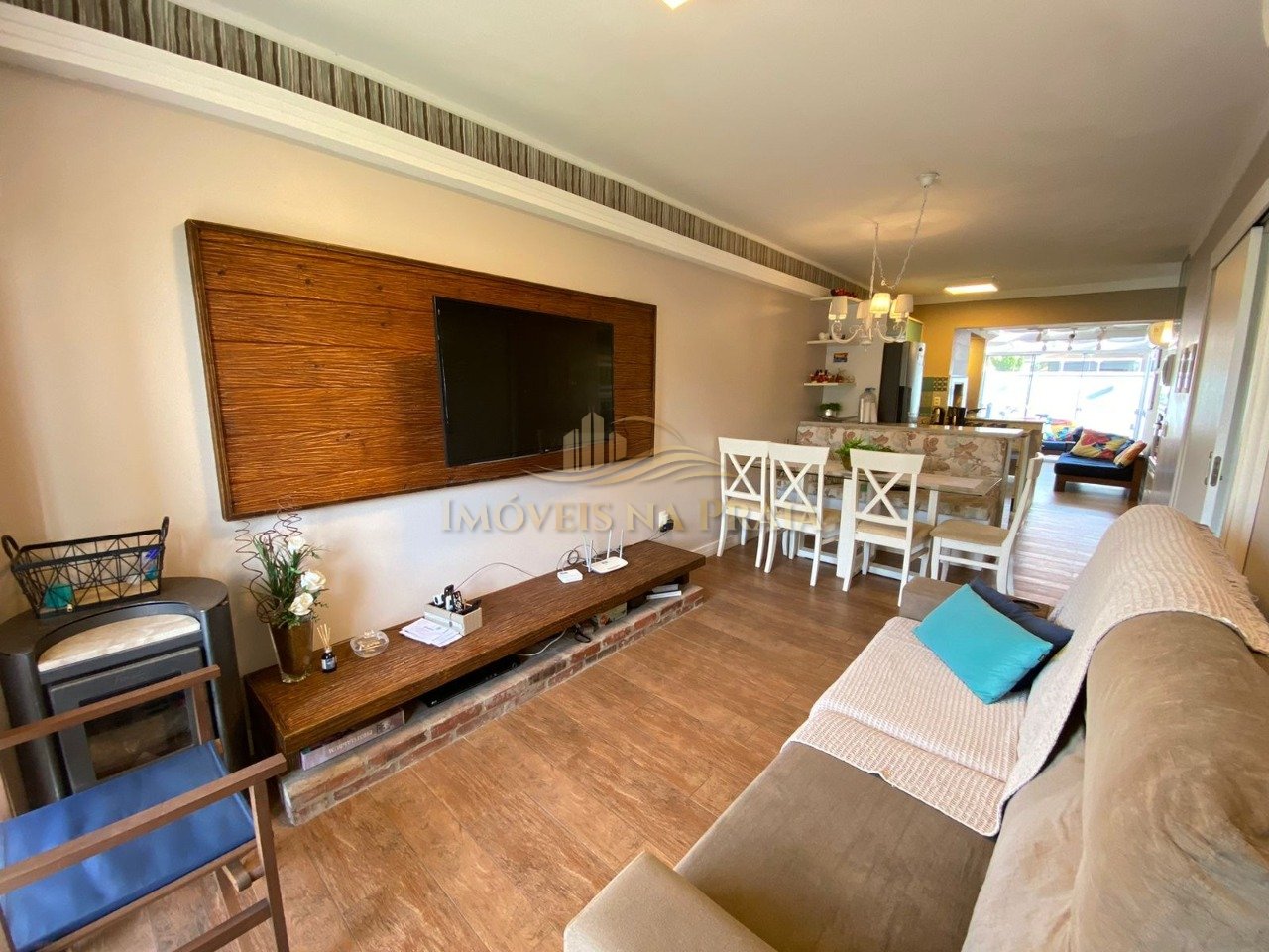 Casa em Condomínio 3 dormitórios no bairro Casa Hermosa