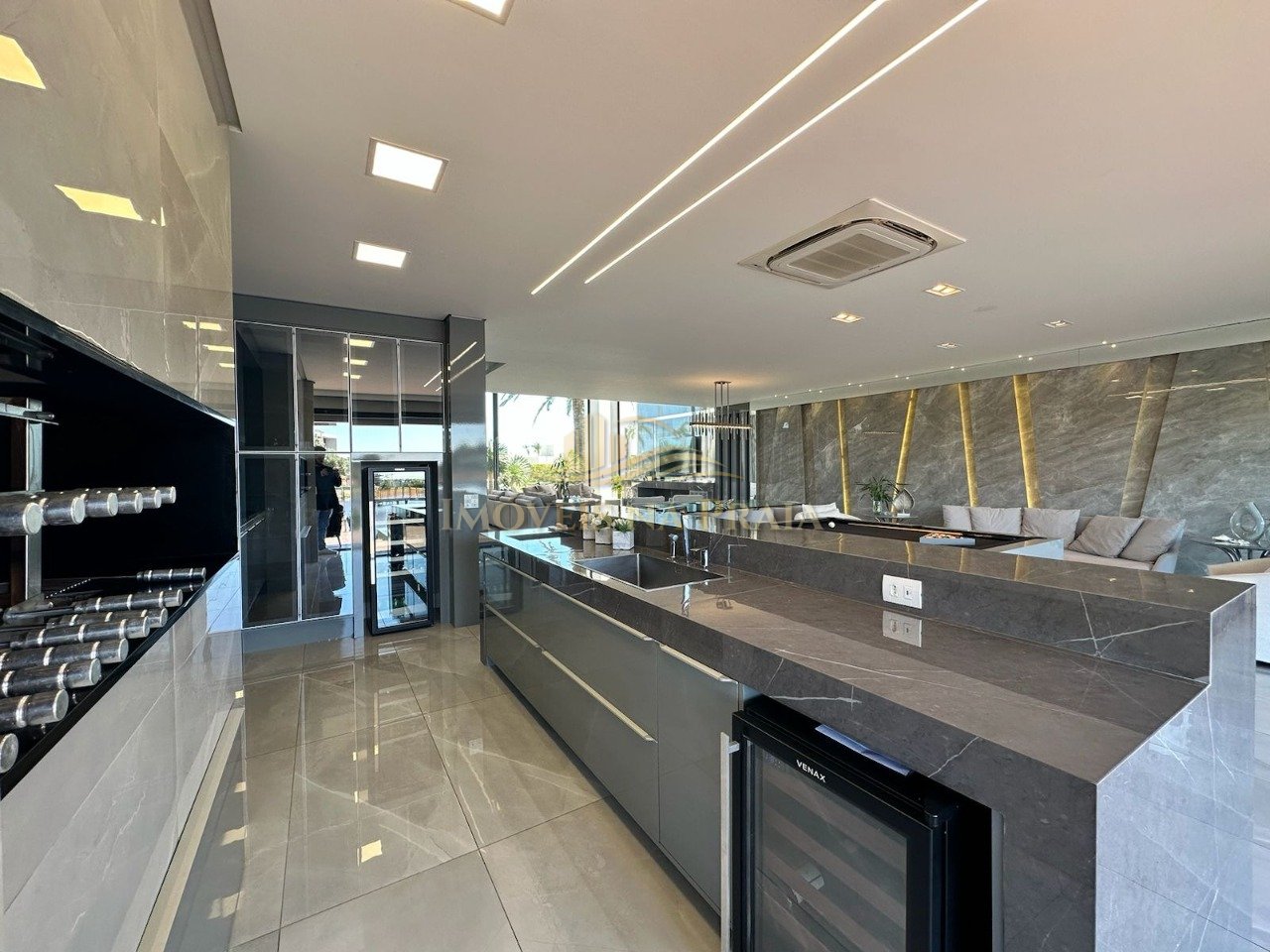 Foto 6 — Casa em Condomínio 5 Dormitório(s) Bairro Sense Xa