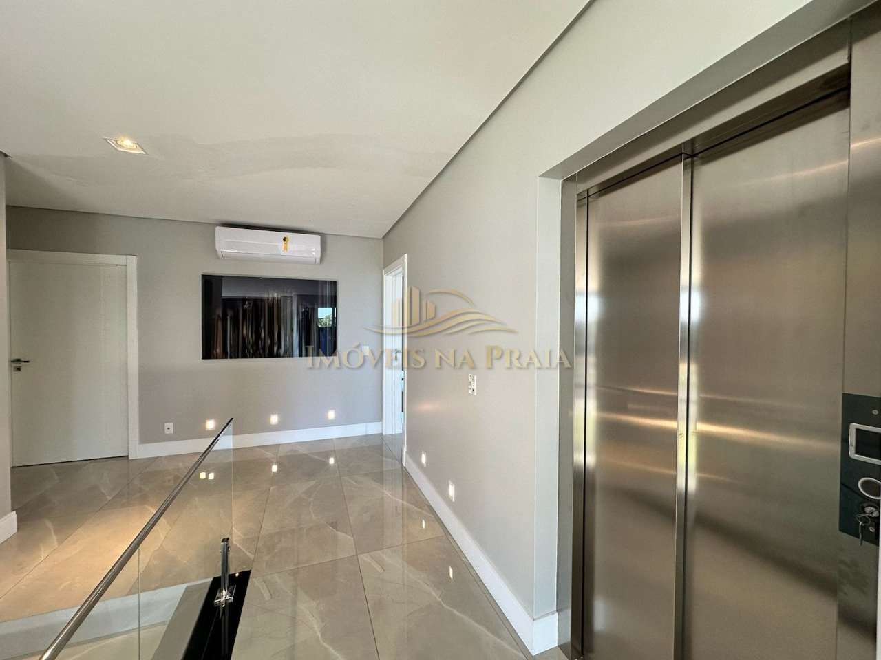 Foto 27 — Casa em Condomínio 5 Dormitório(s) Bairro Sense Xa