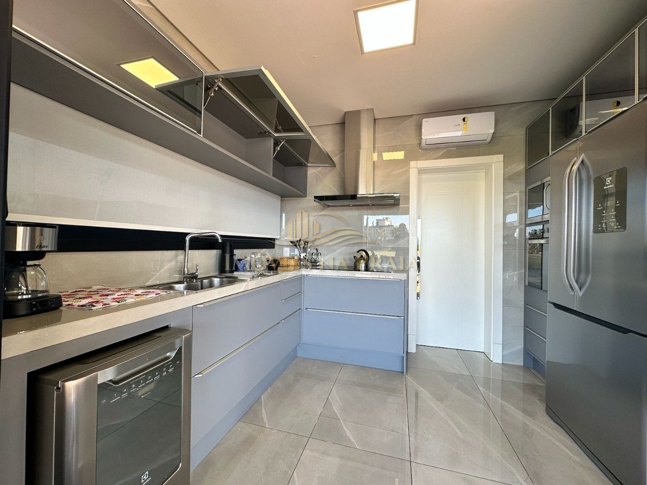 Foto 15 — Casa em Condomínio 5 Dormitório(s) Bairro Sense Xa