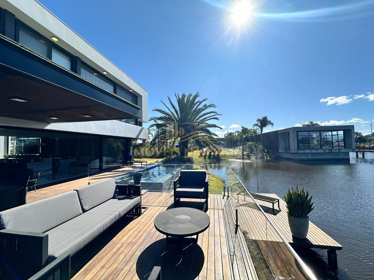 Foto 10 — Casa em Condomínio 5 Dormitório(s) Bairro Sense Xa