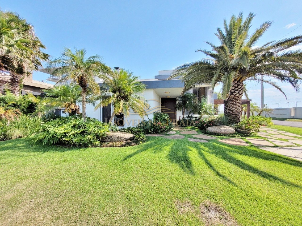 Foto 2 — Casa em Condomínio 4 Dormitório(s) Bairro Enseada