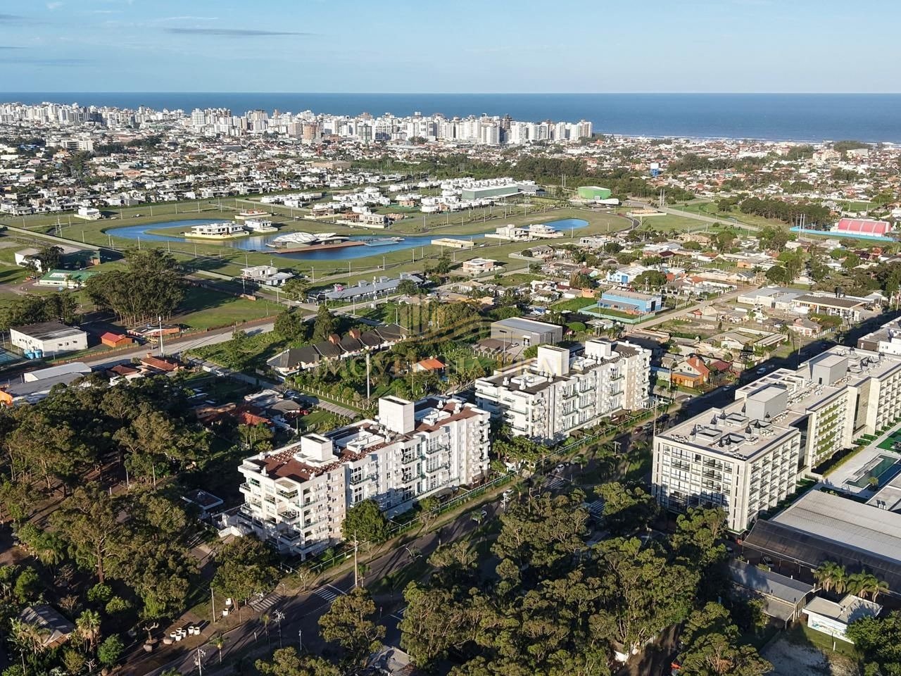 Foto 36 — Apartamento 3 dormitórios no bairro Atlântida