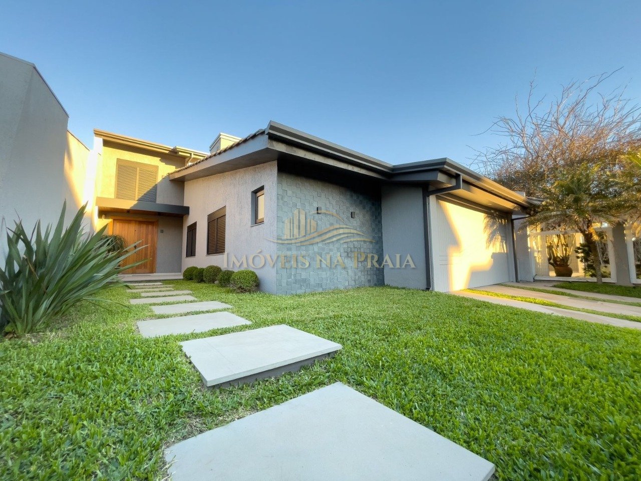 Foto 2 — Casa 5 Dormitório(s) Bairro Centro