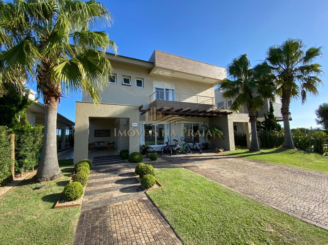 Casa em Condomínio 4 dormitórios no bairro Ventura Club