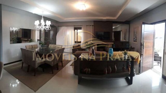 Foto 3 — Casa 6 dormitórios no bairro Arpoador