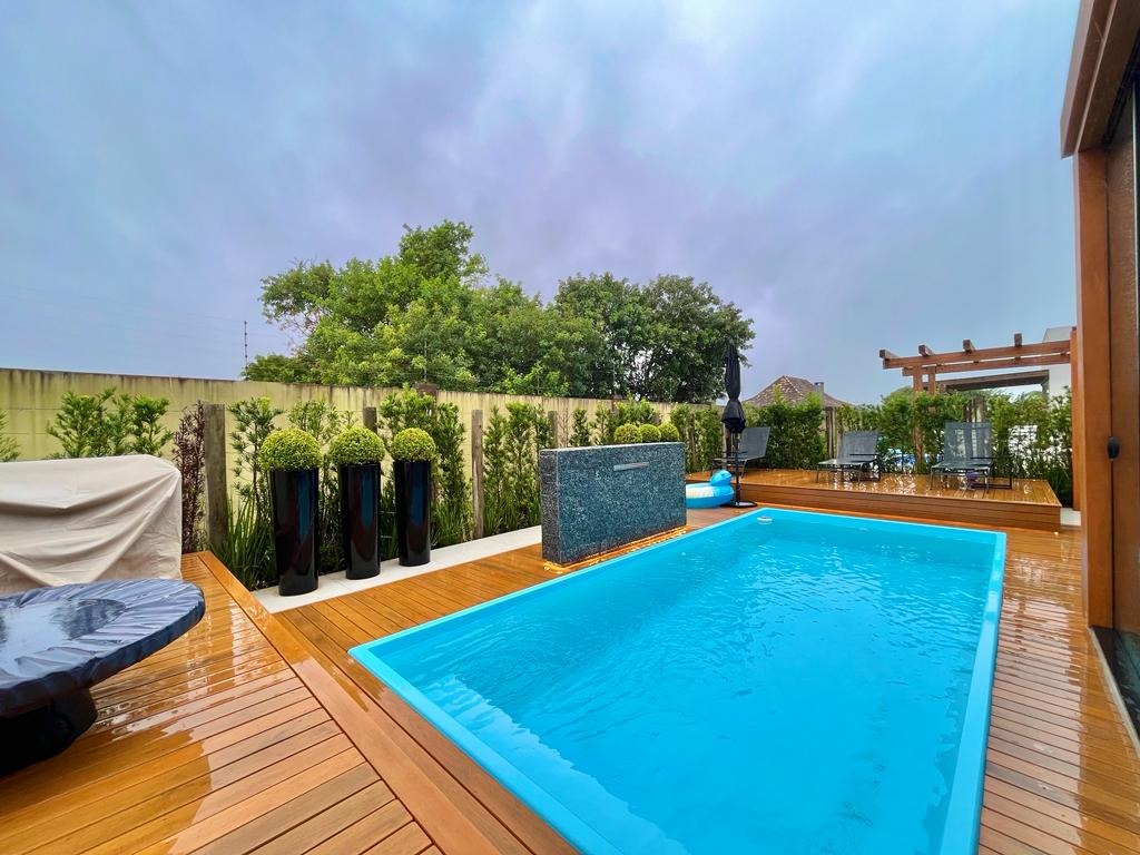 Foto 36 — Casa em Condomínio 4 Dormitório(s) Bairro Riviera