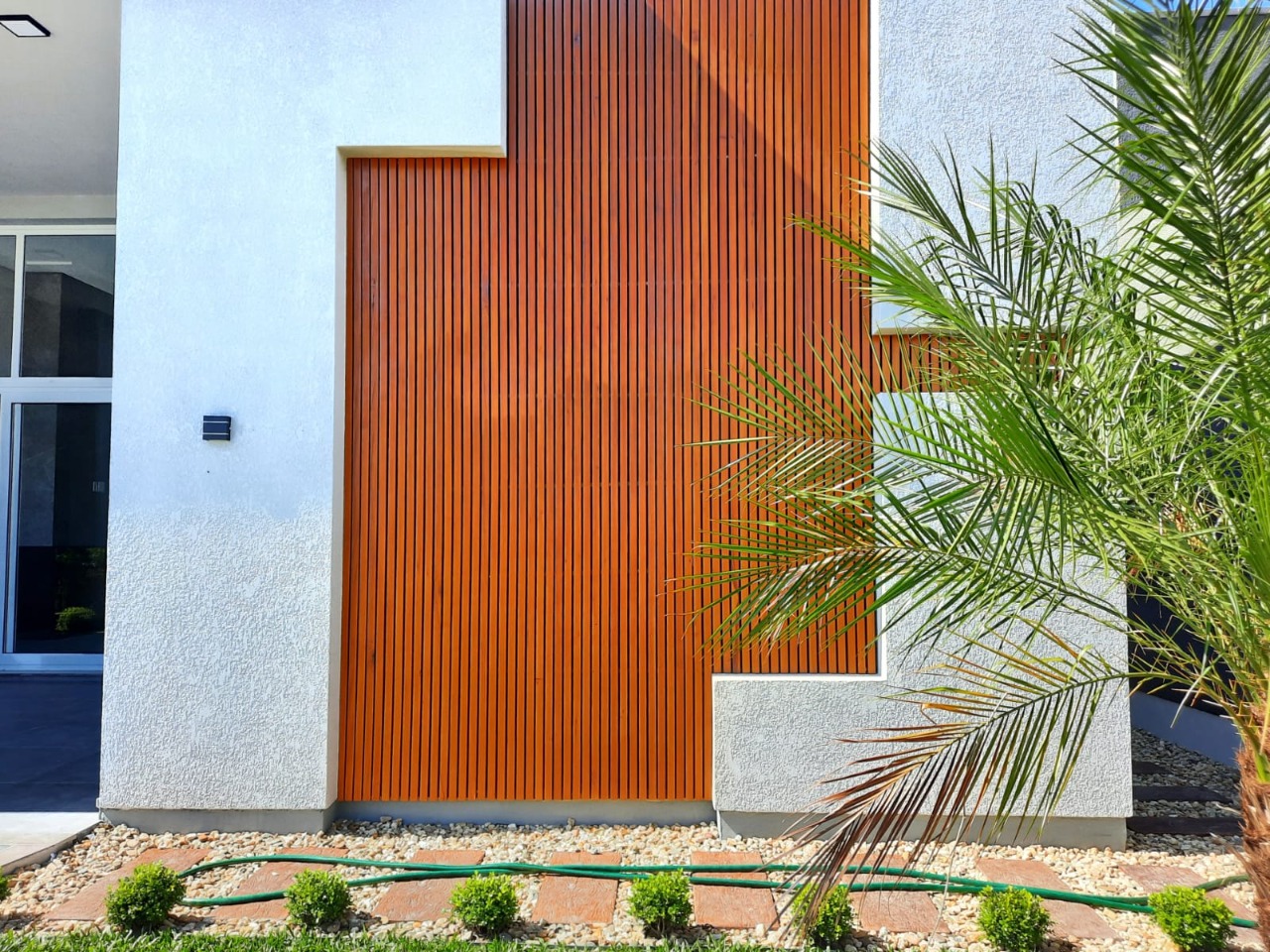 Foto 2 — Casa em Condomínio 4 Dormitório(s) Bairro Riviera