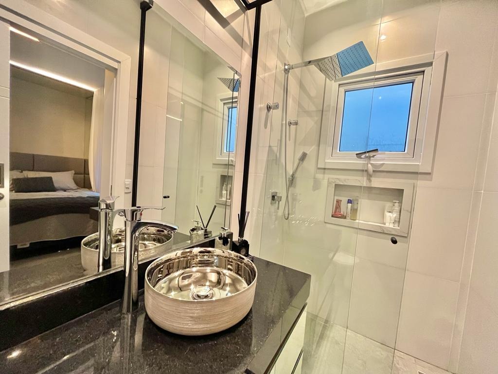 Foto 13 — Casa em Condomínio 4 Dormitório(s) Bairro Riviera