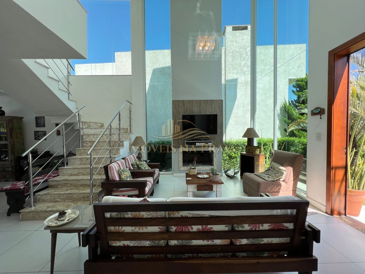 Foto 5 — Casa em Condomínio no Las Palmas.