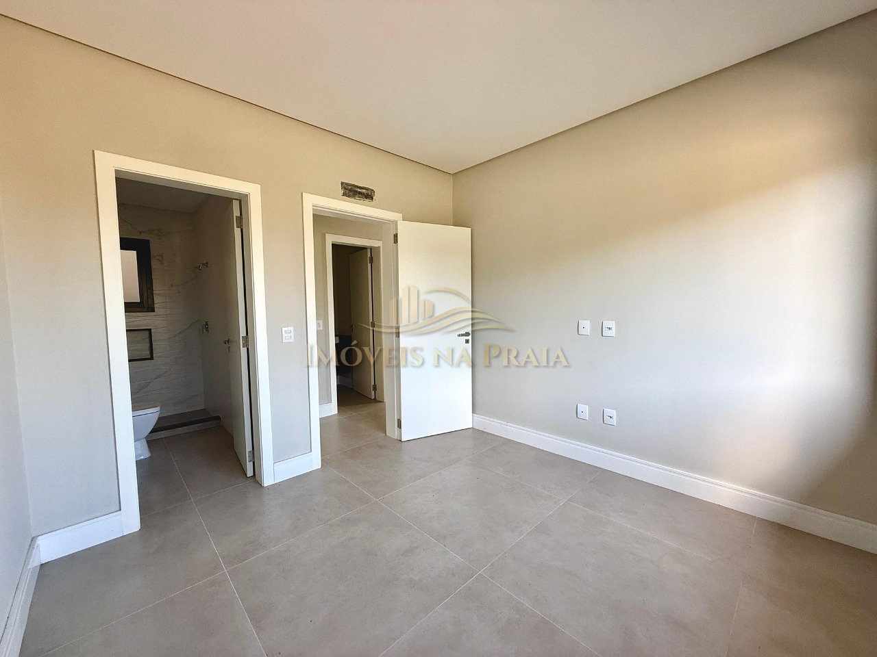 Foto 14 — Casa em Condomínio 4 Dormitório(s)