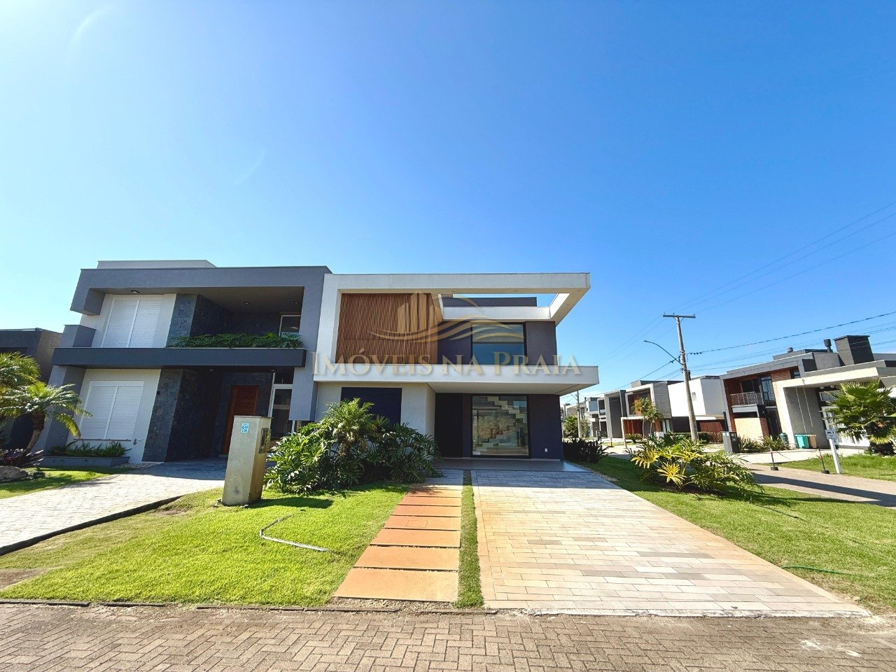 Foto 2 — Casa em Condomínio 4 Dormitório(s)