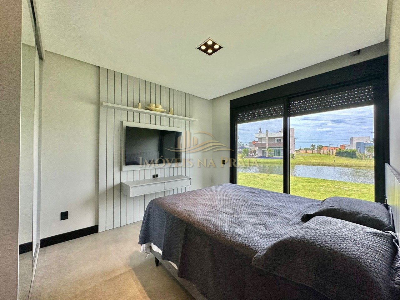 Foto 38 — Casa em Condomínio 4 Dormitórios Condomínio Riviera