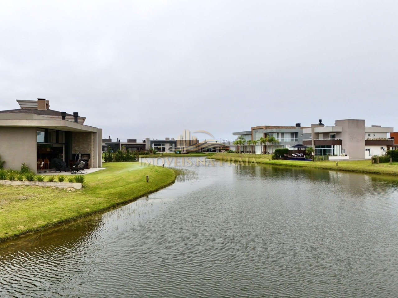 Foto 47 — Casa em Condomínio 4 Dormitórios Condomínio Riviera