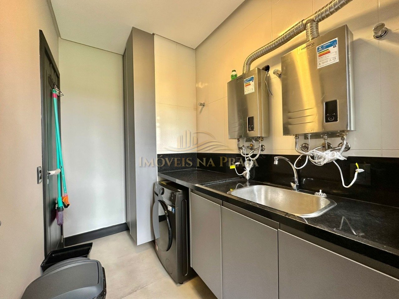 Foto 45 — Casa em Condomínio 4 Dormitórios Condomínio Riviera