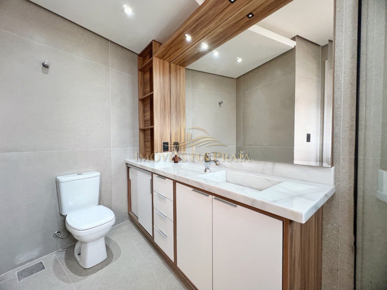 Foto 29 — Casa em Condomínio 4 Dormitório(s) Bairro Sunset