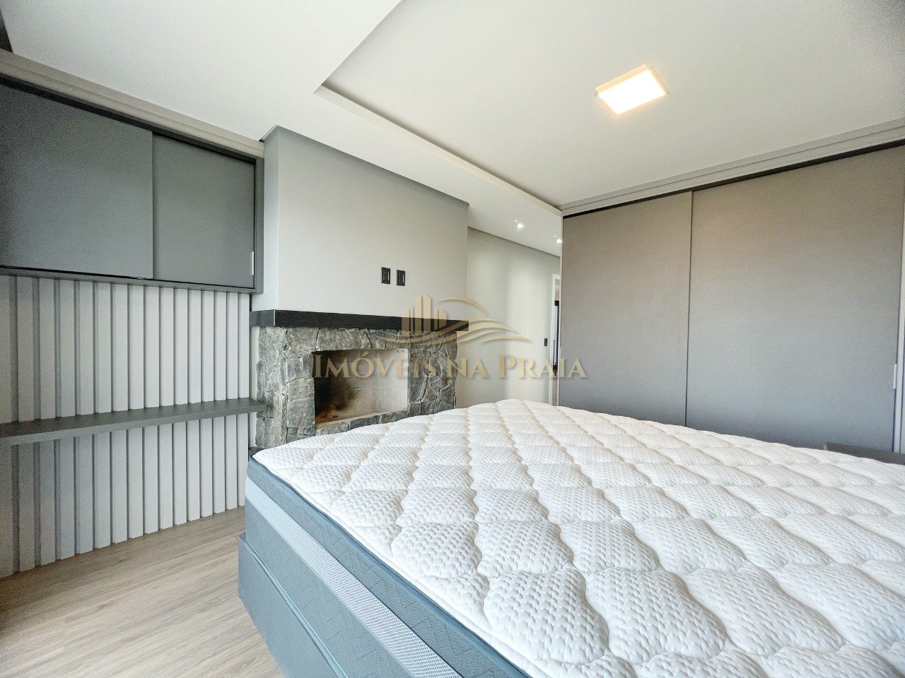 Foto 22 — Casa em Condomínio 4 Dormitório(s) Bairro Sunset