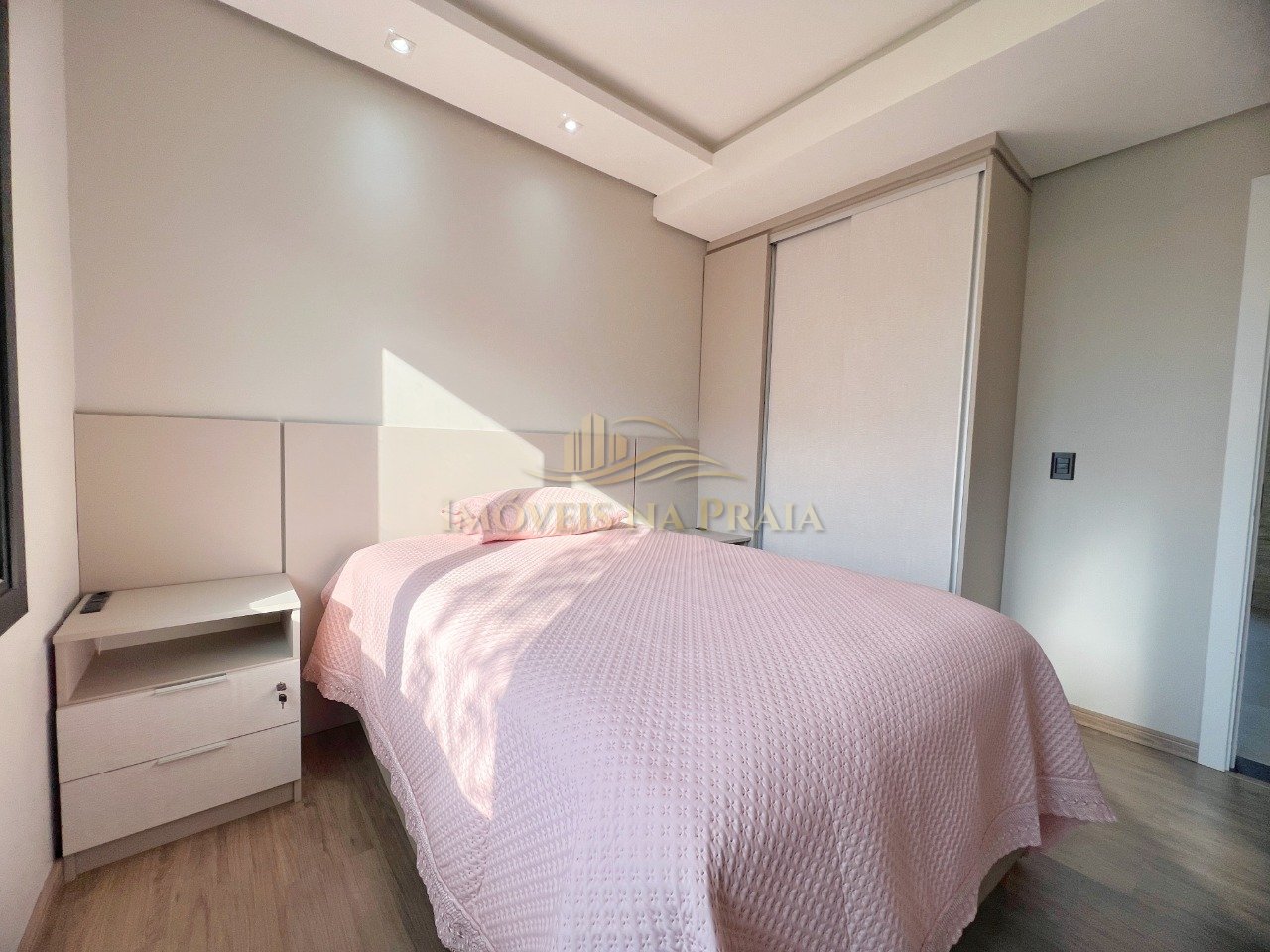 Foto 21 — Casa em Condomínio 4 Dormitório(s) Bairro Sunset