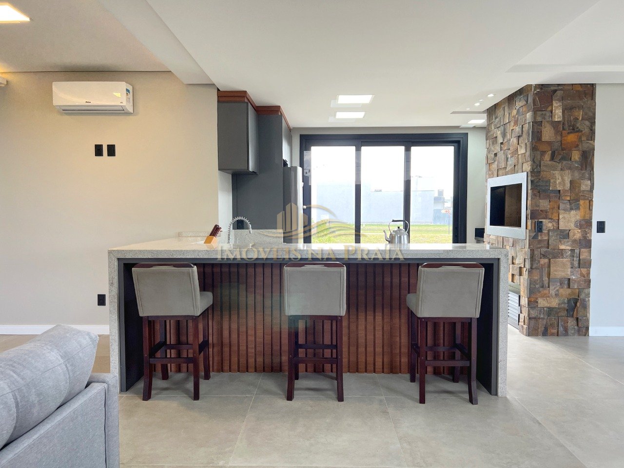 Foto 24 — Casa em Condomínio 4 Dormitório(s) Bairro Sunset