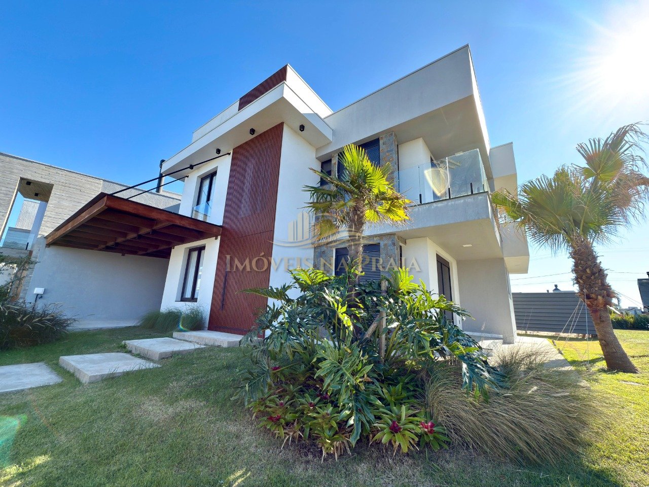 Casa em Condomínio 4 Dormitório(s) Bairro Sunset