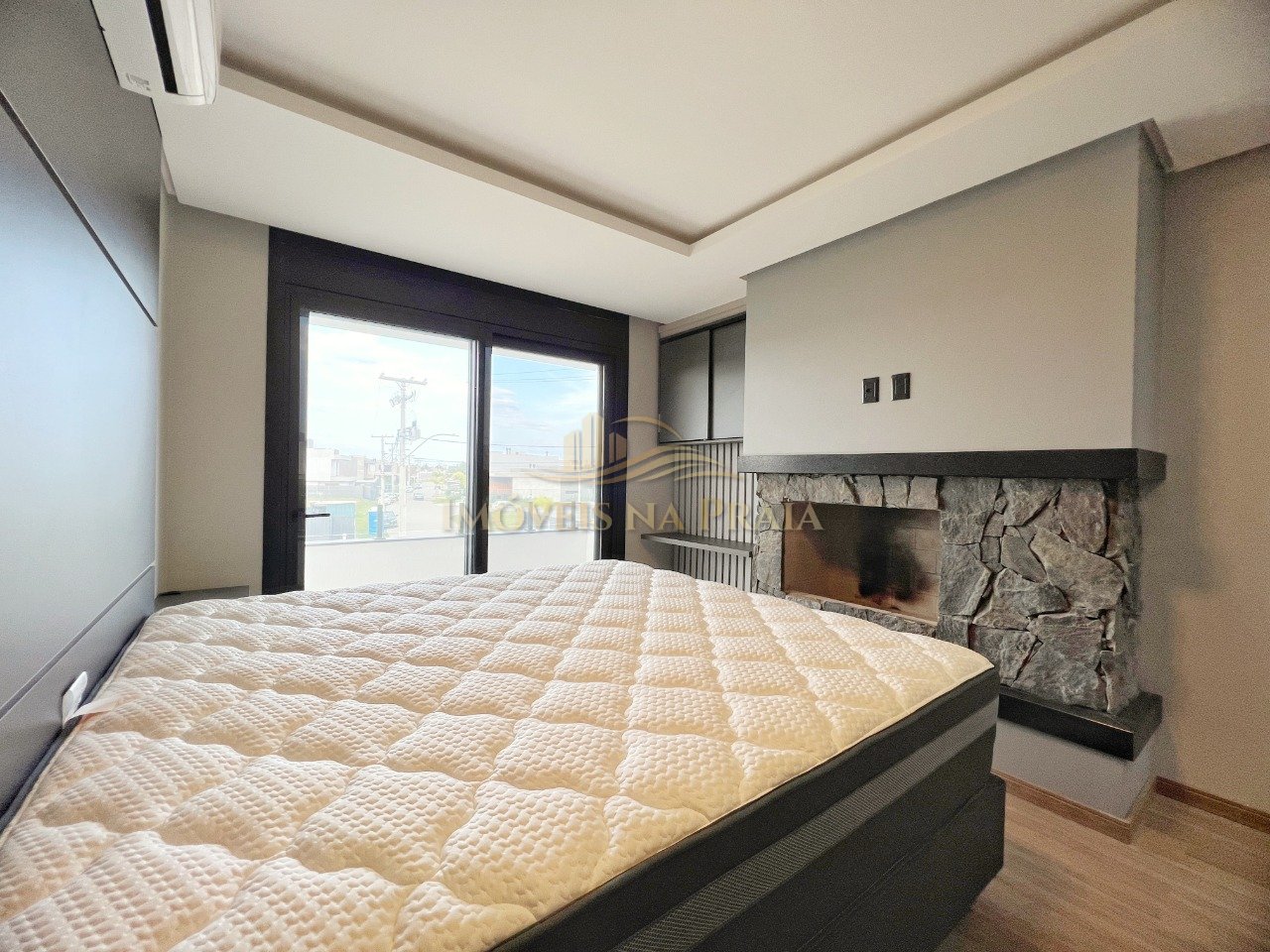 Foto 25 — Casa em Condomínio 4 Dormitório(s) Bairro Sunset