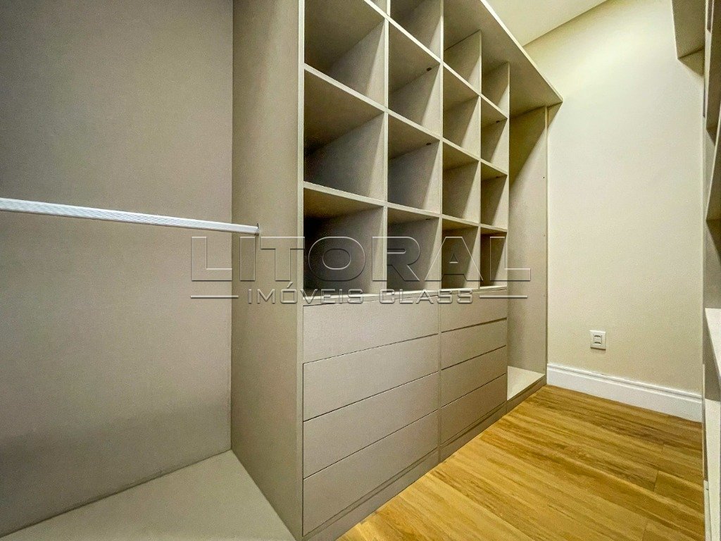 Foto 8 — Casa em Condomínio 4 Dormitório(s) Bairro Dubai Re