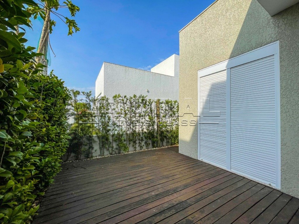 Foto 2 — Casa em Condomínio 4 Dormitório(s) Bairro Dubai Re