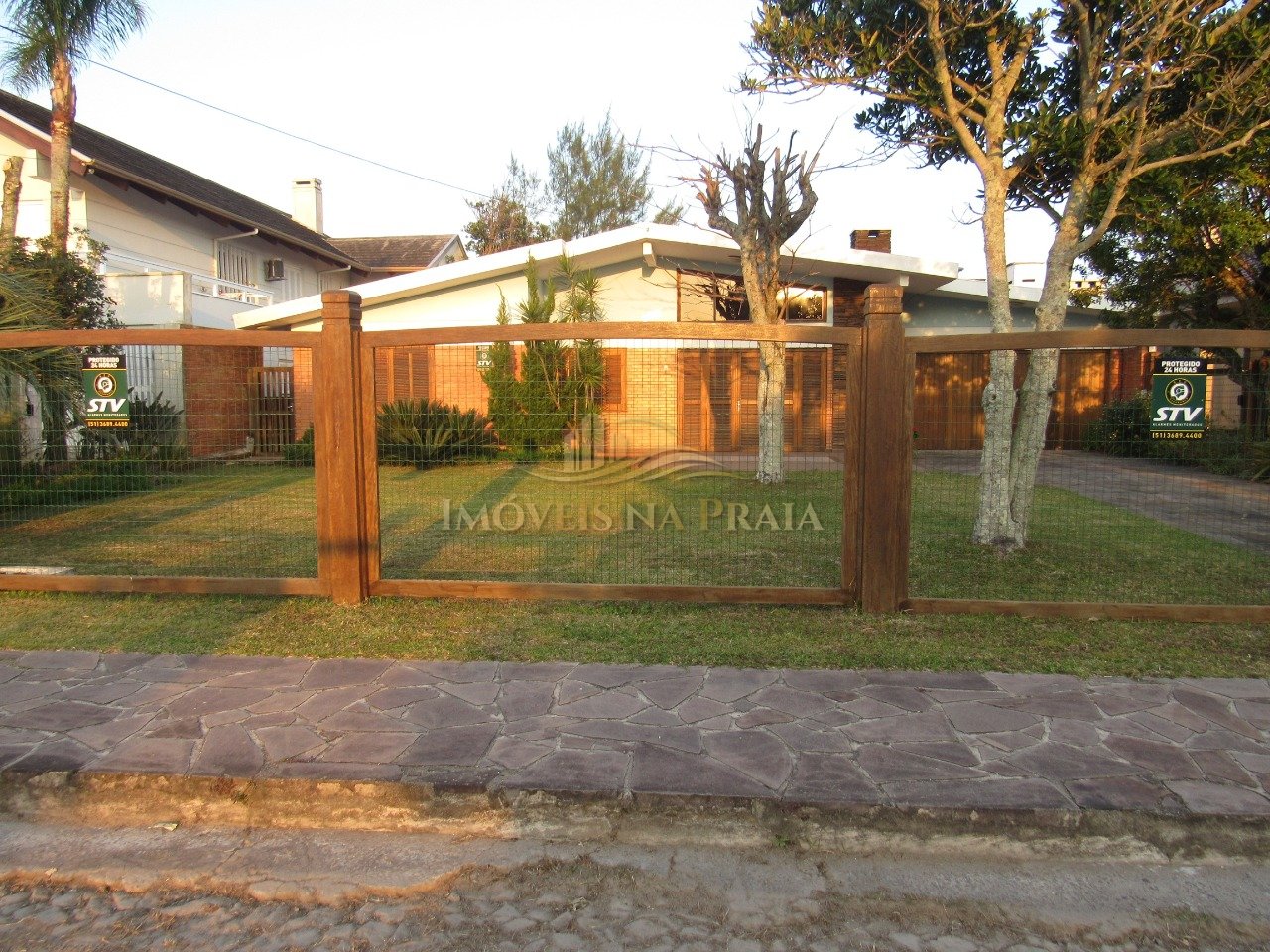 Foto 20 — Casa 4 dormitórios no bairro Atlântida