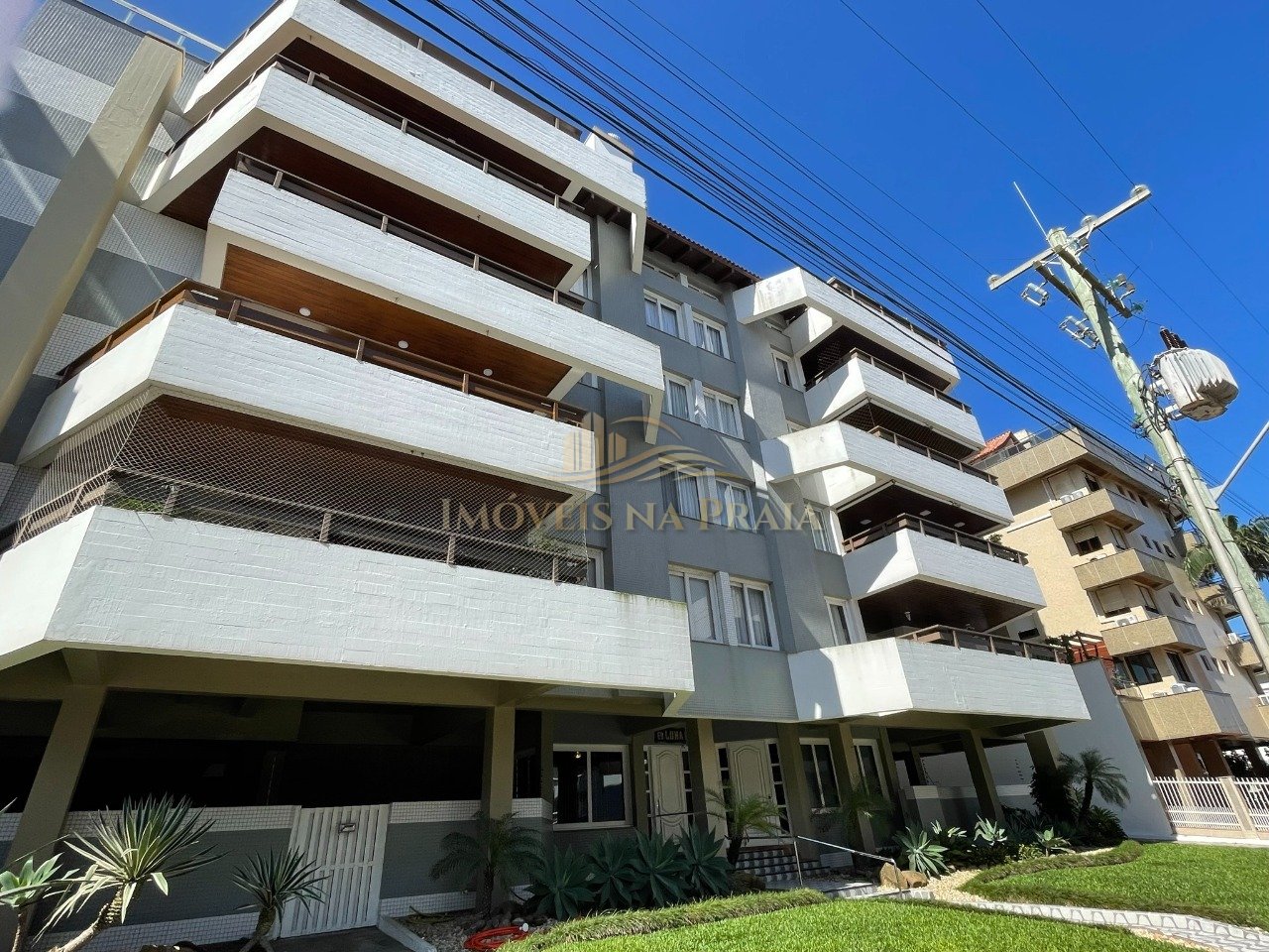 Foto 2 — Apartamento 3 dormitórios no bairro Atlântida