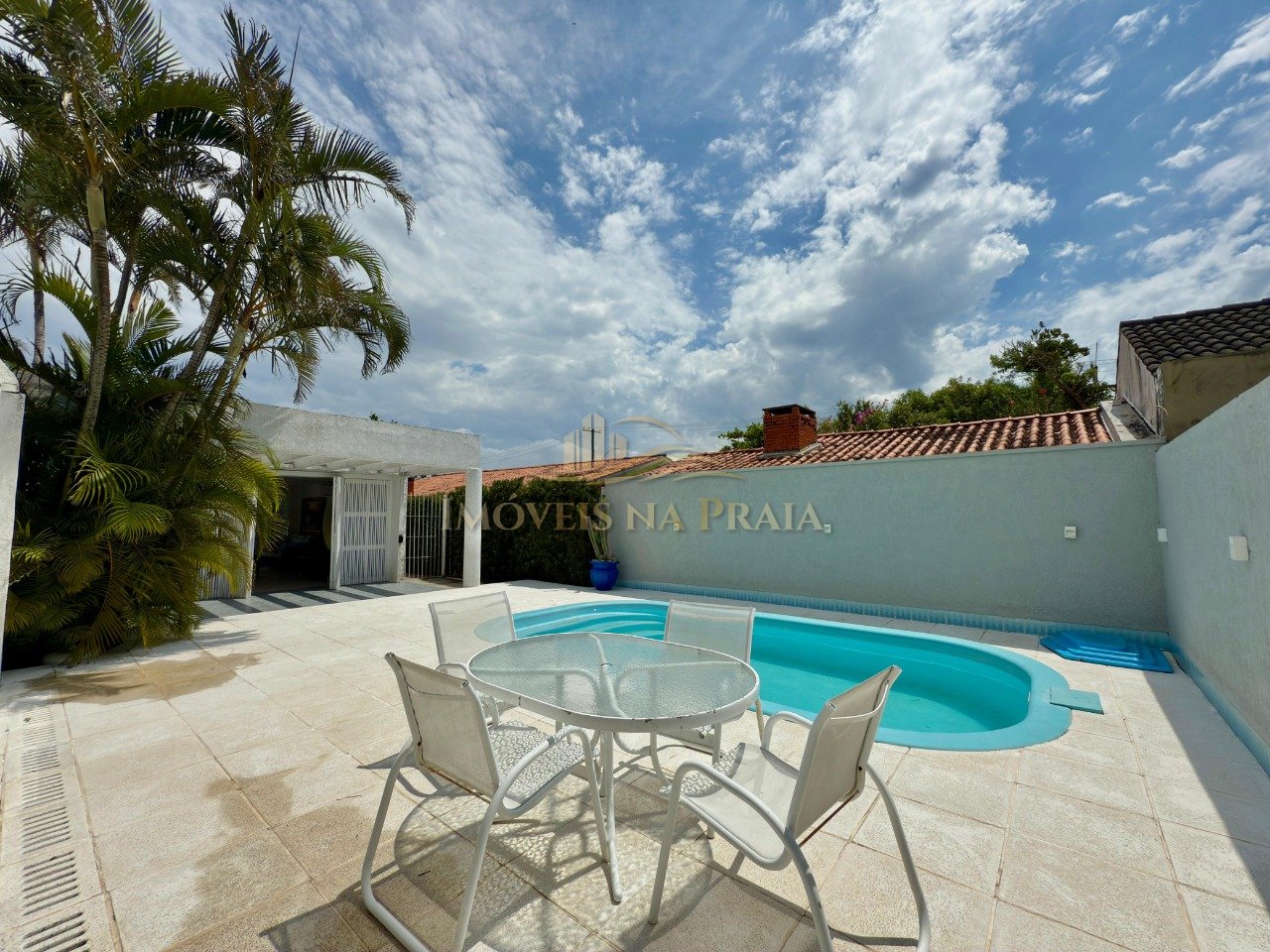 Foto 13 — Casa 4 dormitórios no bairro Atlântida