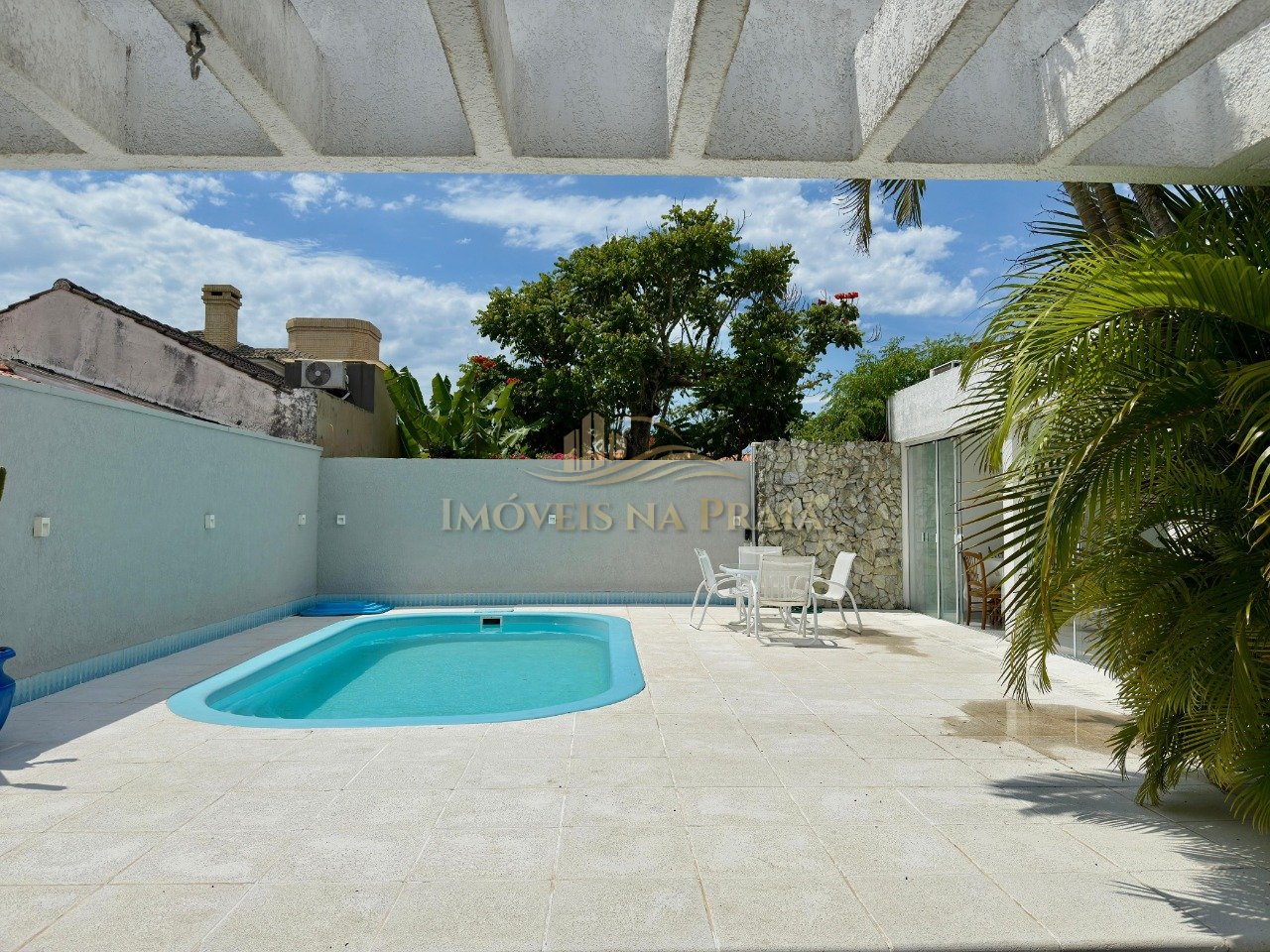 Foto 10 — Casa 4 dormitórios no bairro Atlântida