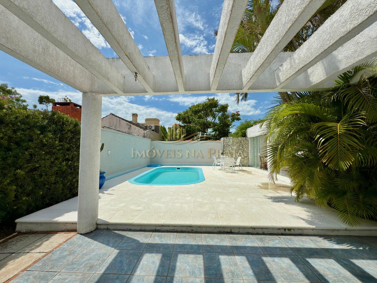 Foto 12 — Casa 4 dormitórios no bairro Atlântida