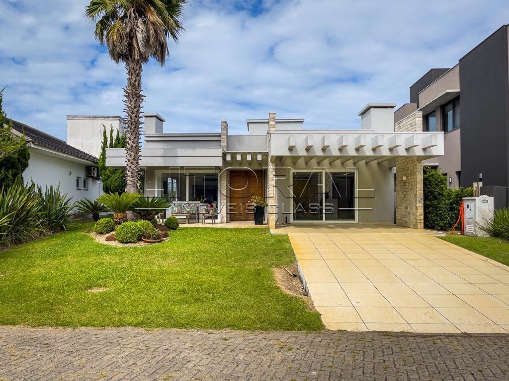 Casa em Condomínio 4 Dormitório(s) Bairro Ventura