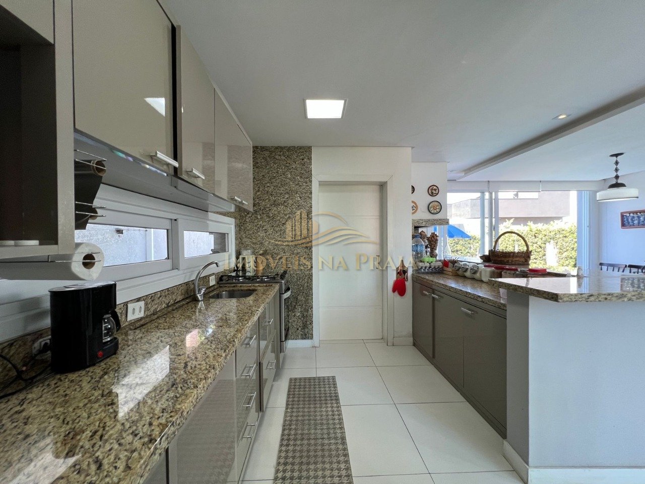 Foto 22 — Casa em Condomínio 4 Dormitório(s) Bairro Las Palm