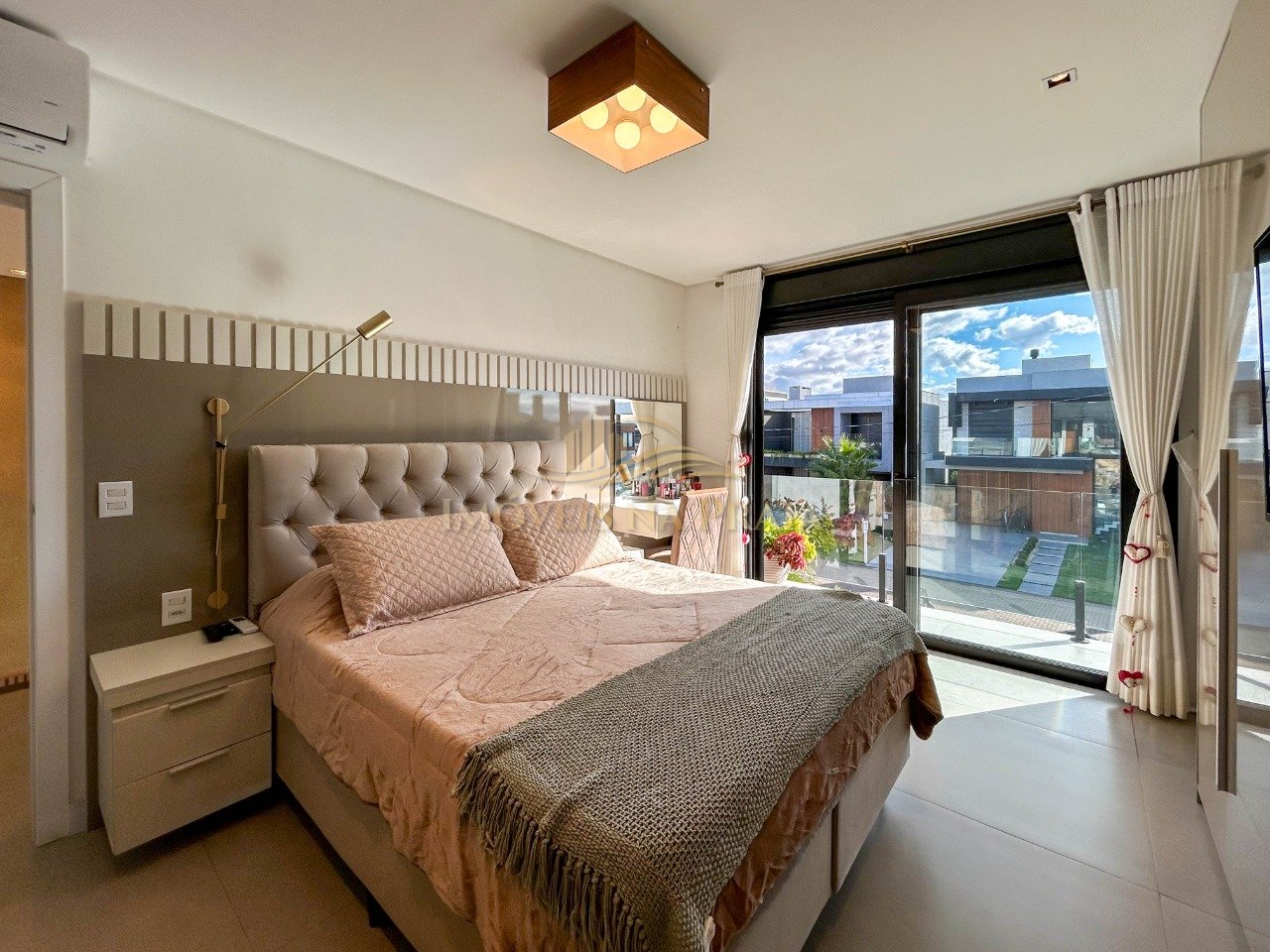 Foto 2 — Casa em Condomínio 4 dormitórios no bairro Blue Xangri-Lá