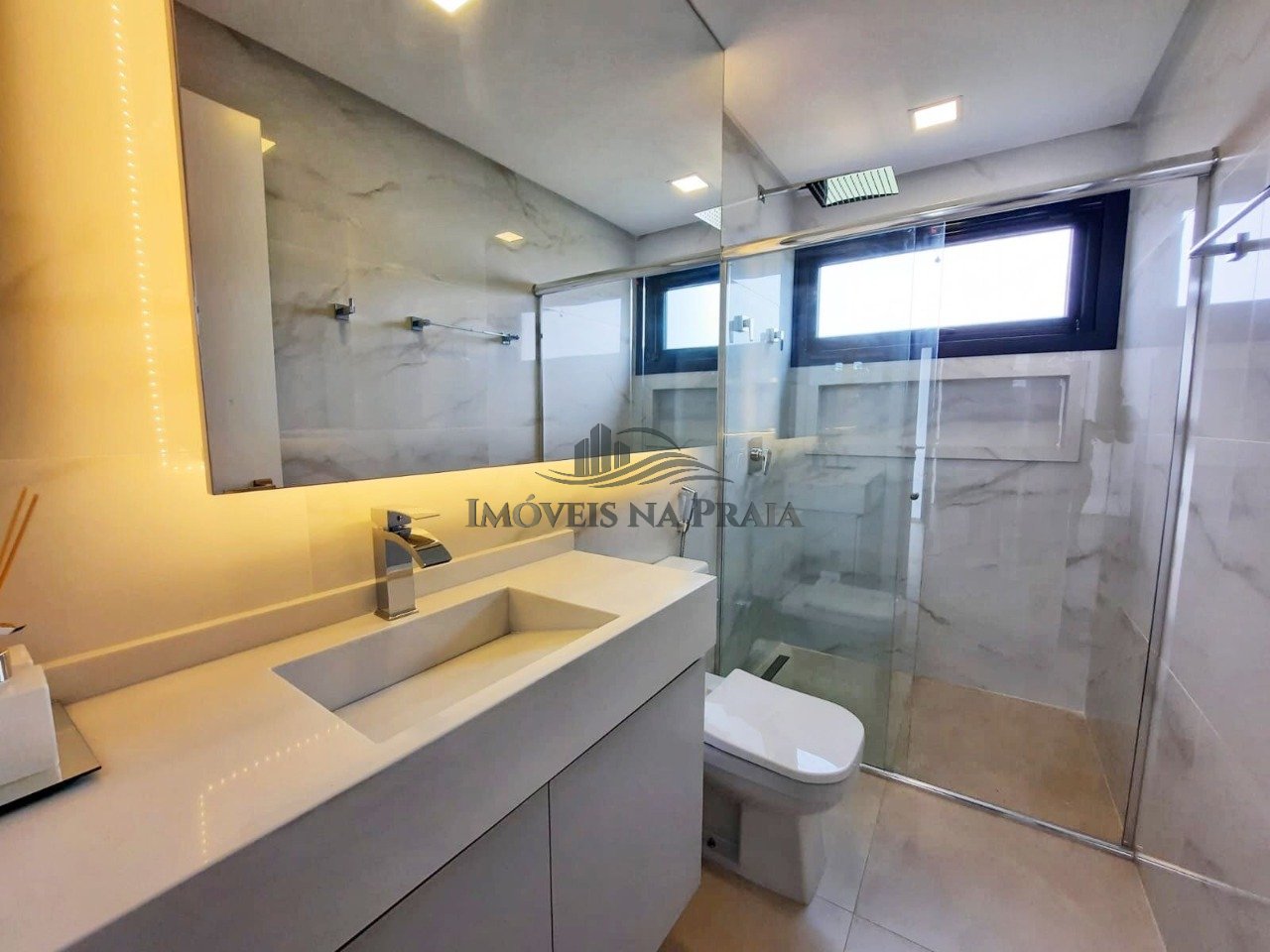 Foto 18 — Casa em Condomínio 5 Dormitório(s) Bairro Enseada