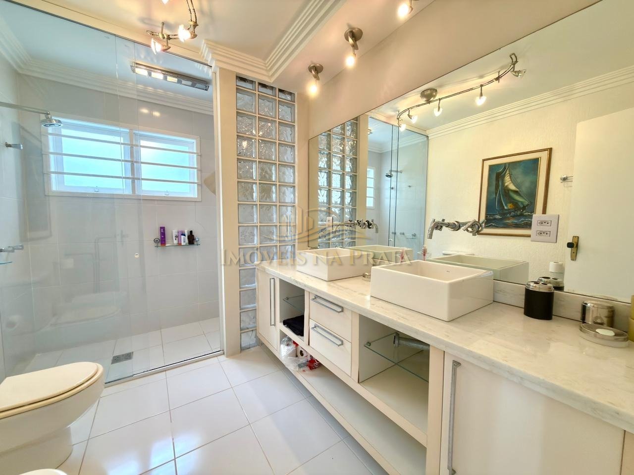 Foto 32 — Casa 5 Dormitório(s) Bairro Atlântida