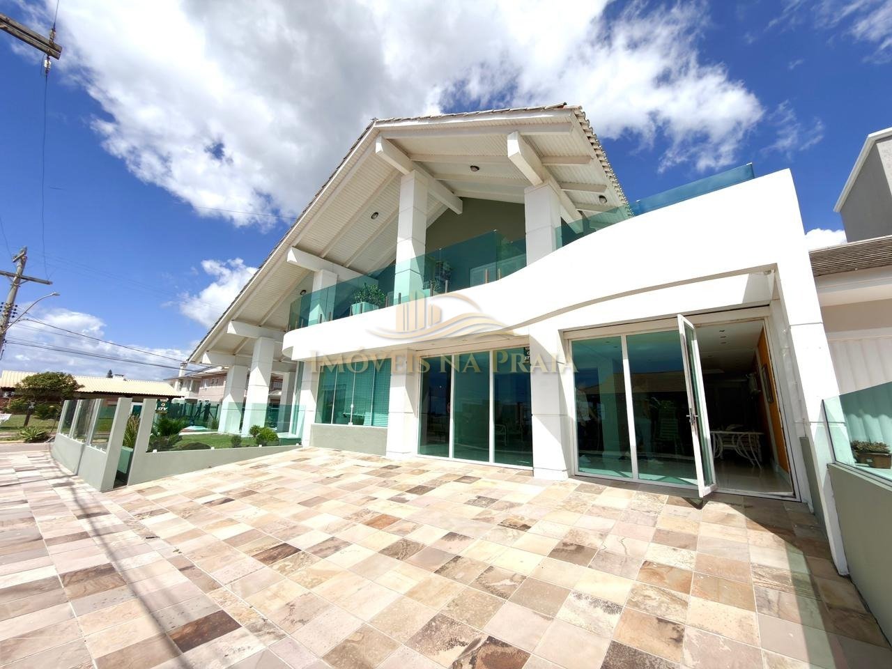 Casa 5 Dormitório(s) Bairro Atlântida