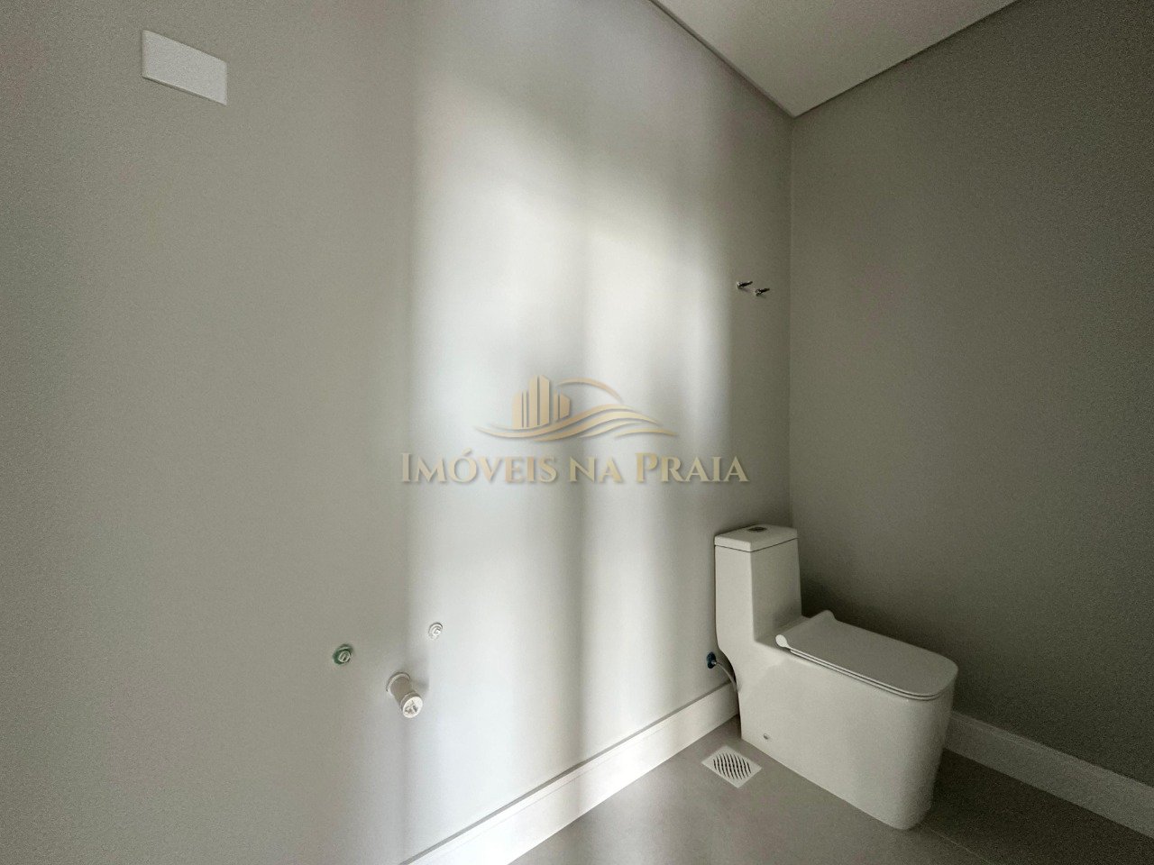 Foto 13 — Casa em Condomínio 6 Dormitório(s) Bairro Enseada