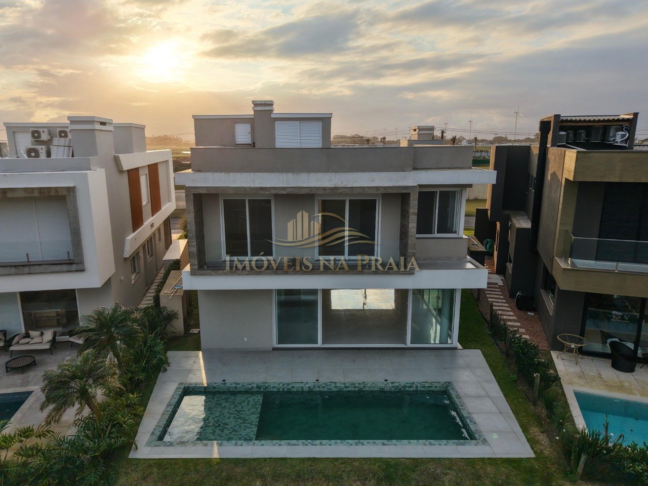 Foto 25 — Casa em Condomínio 6 Dormitório(s) Bairro Enseada