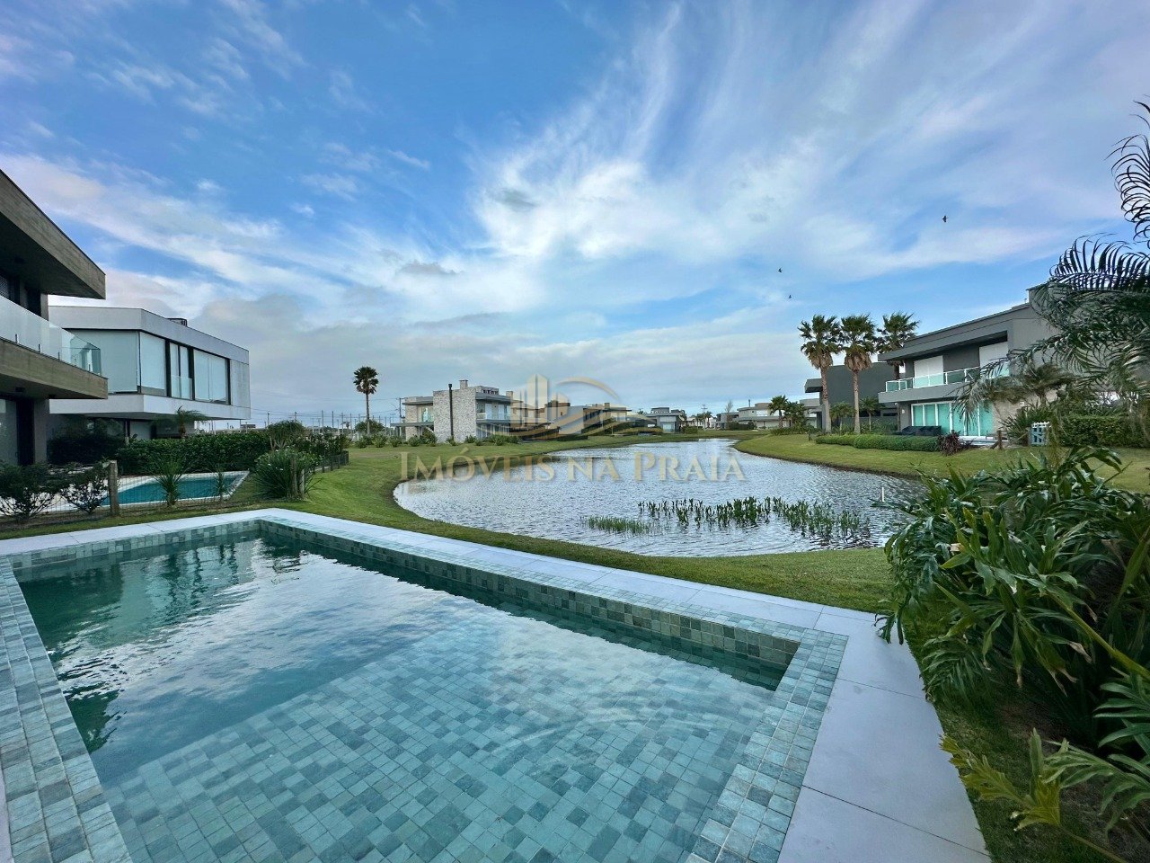 Foto 11 — Casa em Condomínio 6 Dormitório(s) Bairro Enseada