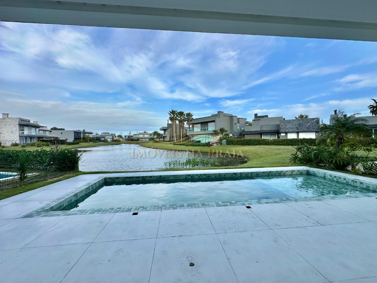 Foto 10 — Casa em Condomínio 6 Dormitório(s) Bairro Enseada