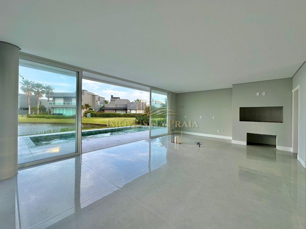 Foto 8 — Casa em Condomínio 6 Dormitório(s) Bairro Enseada