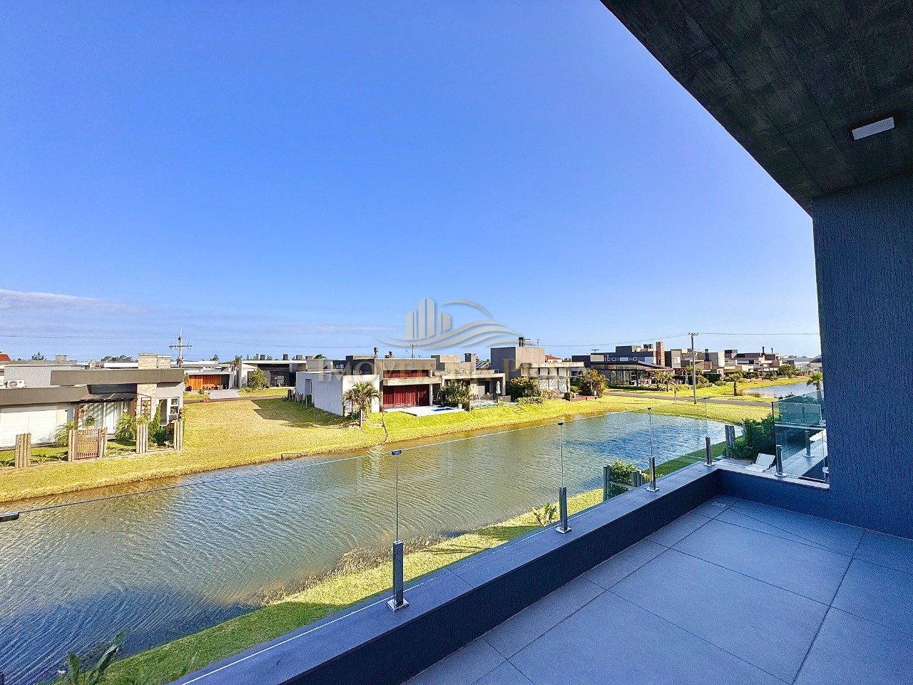 Foto 33 — Casa em Condomínio 4 Dormitório(s) Bairro Riviera