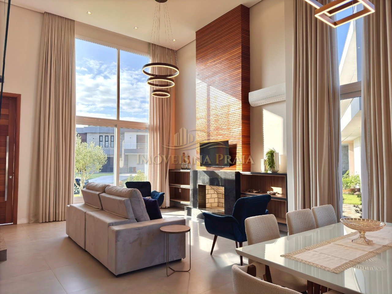 Foto 5 — Casa em Condomínio 4 Dormitório(s) Bairro Riviera