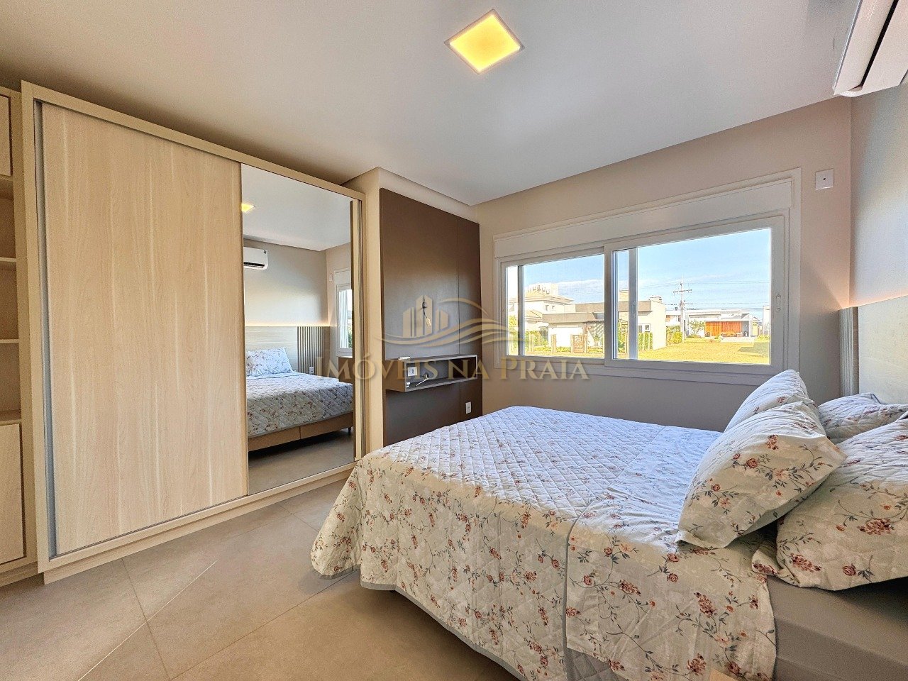 Foto 15 — Casa em Condomínio 4 Dormitório(s) Bairro Riviera