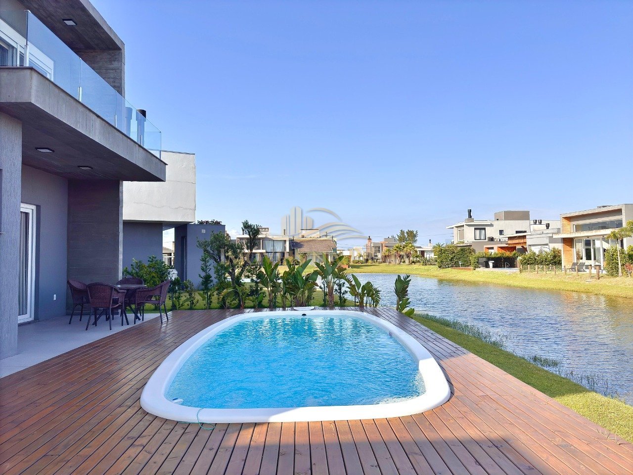 Foto 40 — Casa em Condomínio 4 Dormitório(s) Bairro Riviera