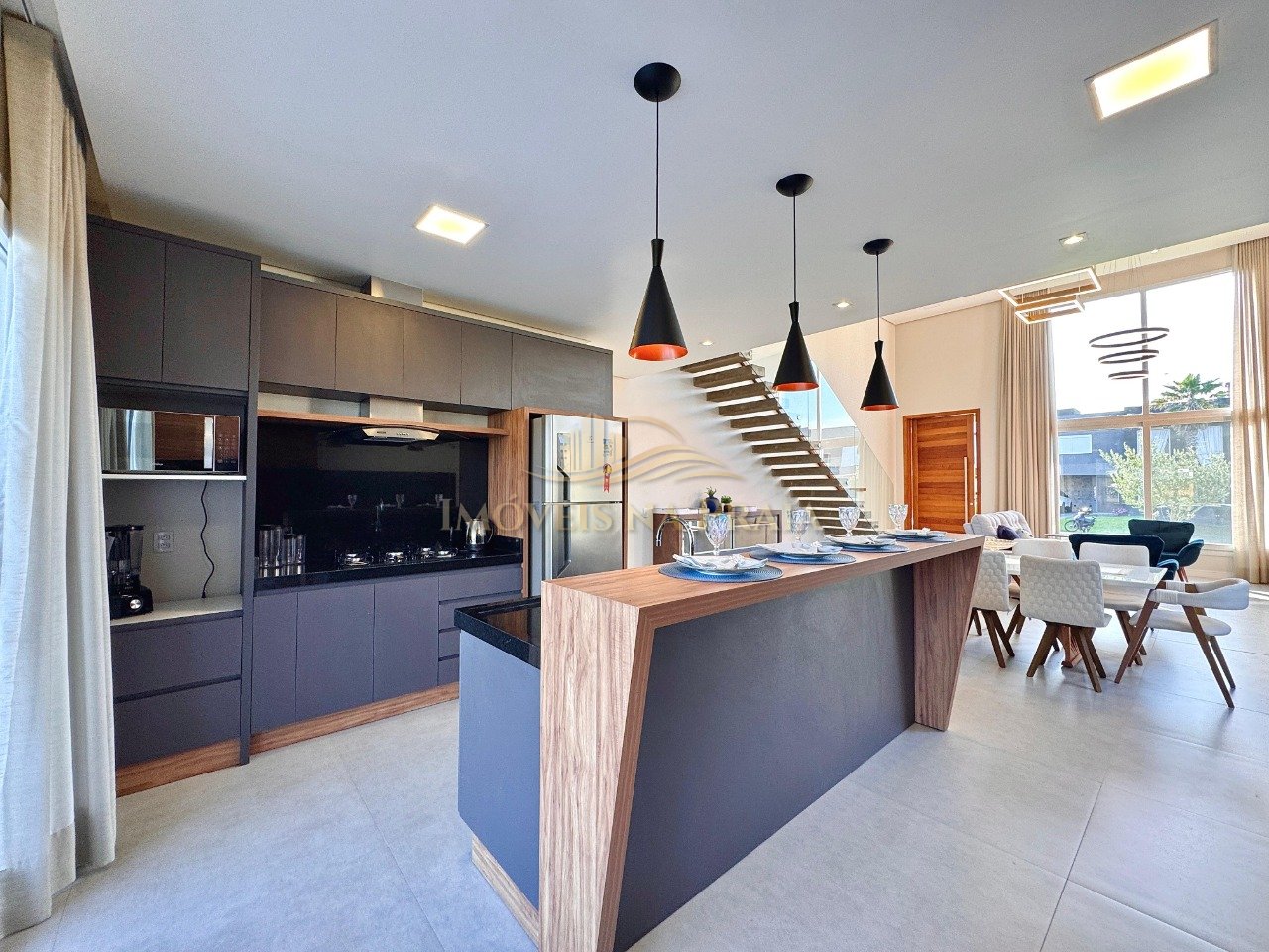 Foto 11 — Casa em Condomínio 4 Dormitório(s) Bairro Riviera